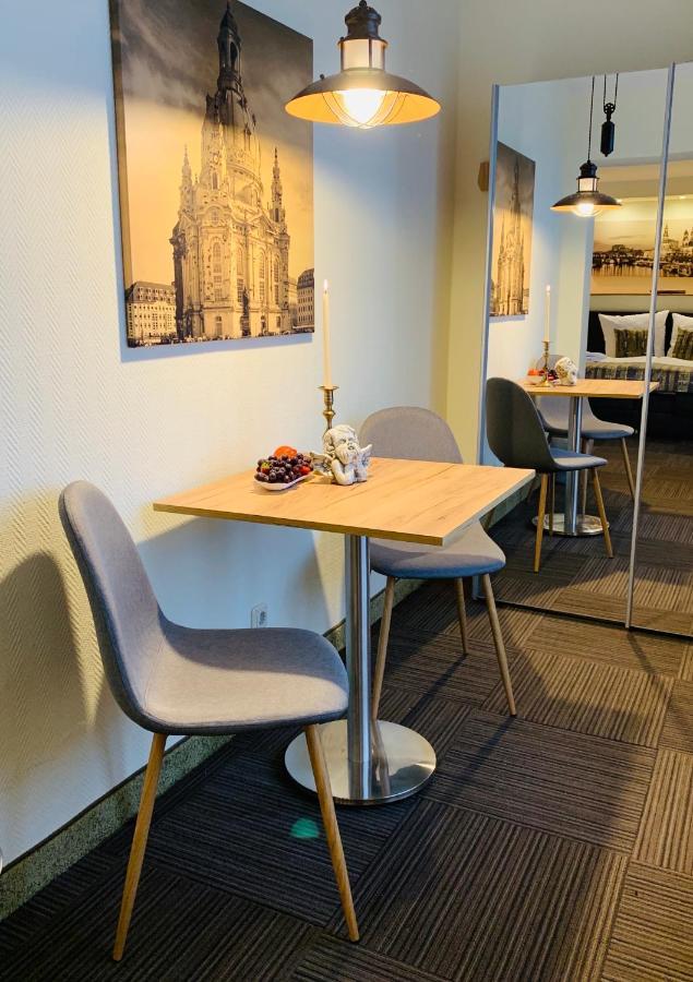 Restaurant Und Pension Zur Puppenstube Stolpen Ngoại thất bức ảnh